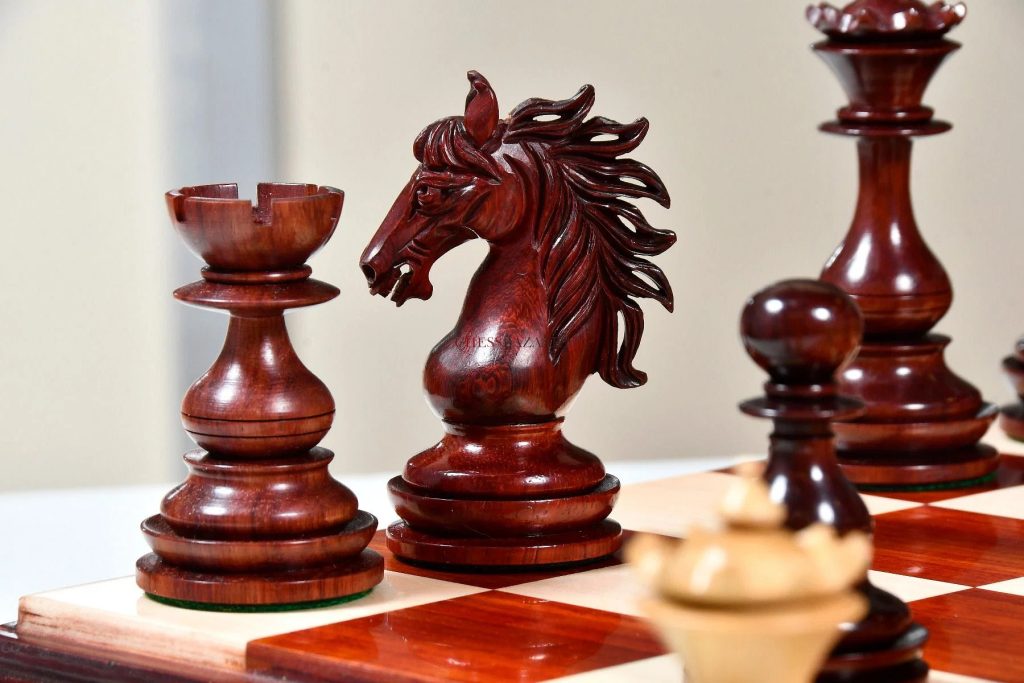 CB Wild Stallion Luxury Chess Pieces