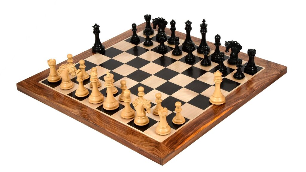 PEGASUS SERIES Complete Chess Set