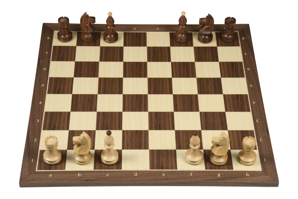 How to Set Up a Chessboard - Step by Step - Chessbazaar's Guide