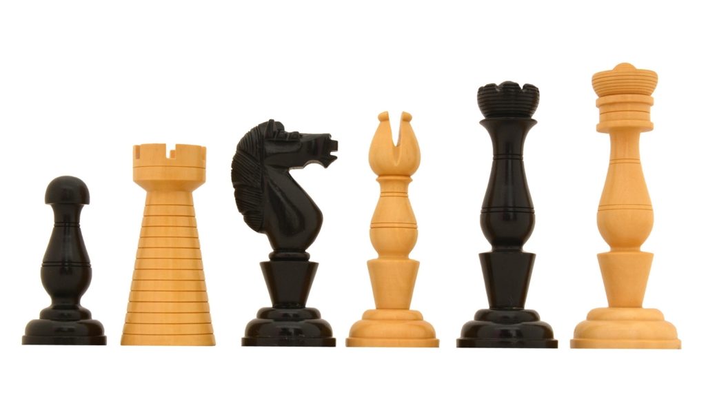 The Grand Cigar Divan Chess Set from the famous Simpson's-in-the-Strand