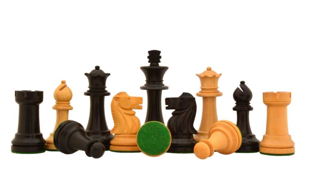 Buy The Canadian Staunton Series Chess Set in Ebonized Boxwood / Natural Boxwood Online