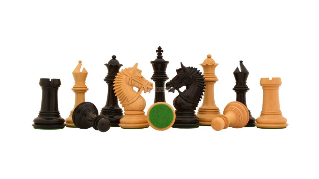 The Dutch Warmblood Staunton Series Chess Pieces