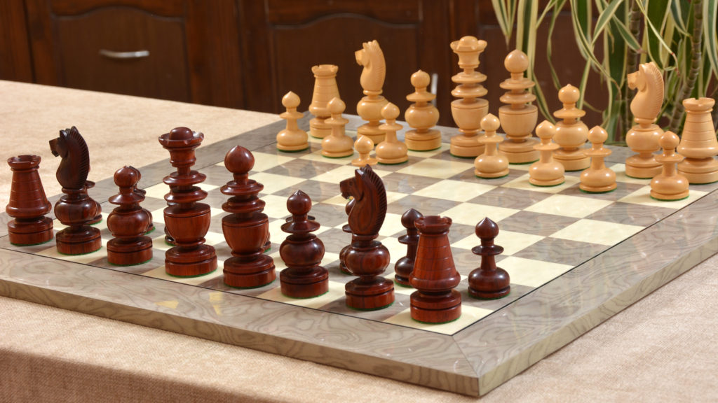 Famous Regency Chess Set