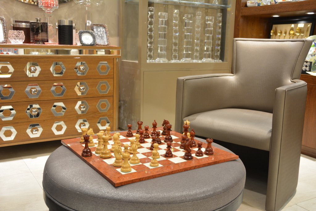 Why are championship chess sets so expensive? - Quora