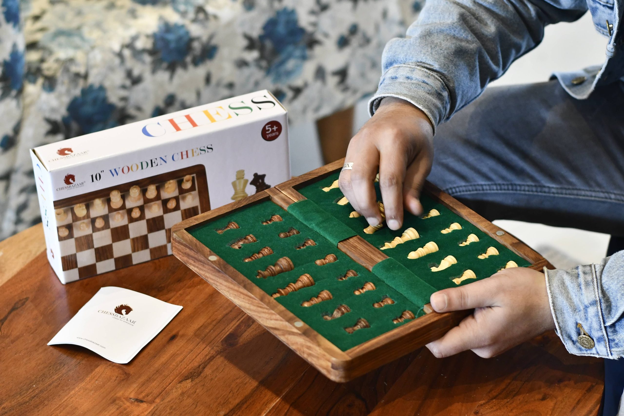 Travel Series Folding Magnetic Lacquer Chess Set In Sheesham & Maple 10 inch